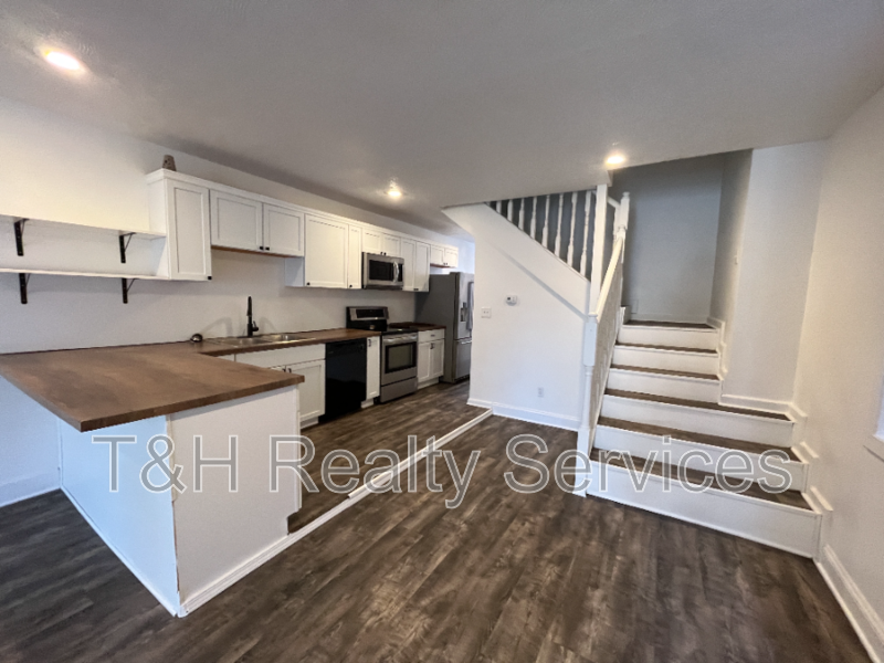 2923 N Delaware St - Photo 6 of 15