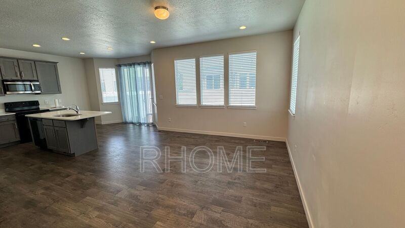 164 N.W. - Photo 7 of 21