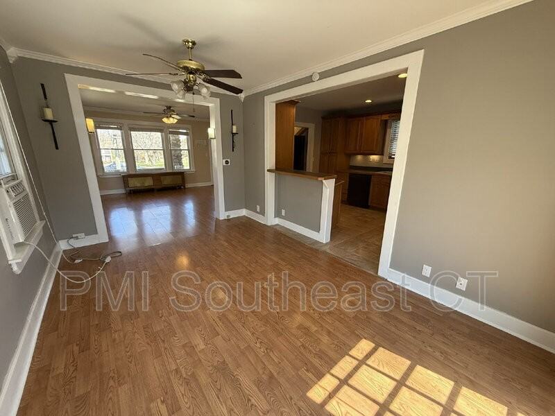 86 School St - Photo 5 of 30