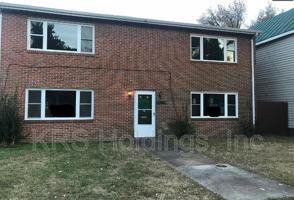 featured image of 3320 Lyons Ave #B