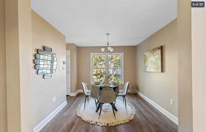 5105 Fox Den Ct - Photo 6 of 32