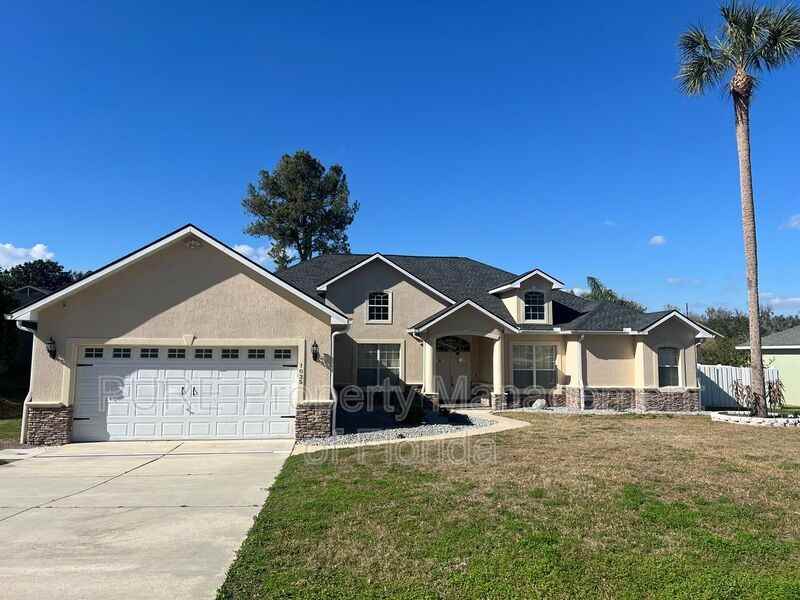 1035 Sw 33rd Pl - Photo 5 of 38