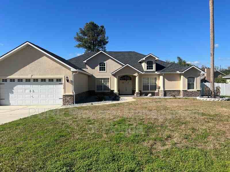 1035 Sw 33rd Pl - Photo 7 of 38