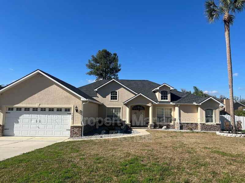 1035 Sw 33rd Pl - Photo 7 of 46