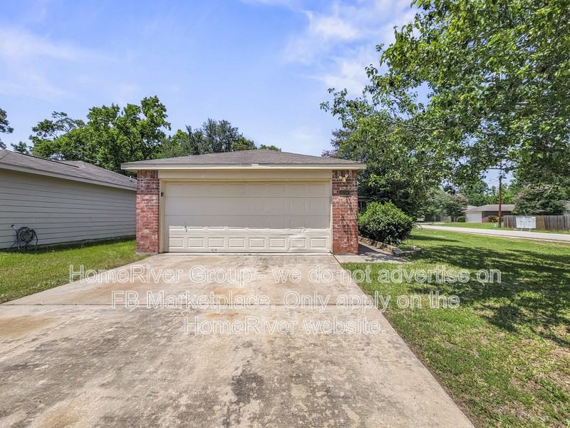 16393 Many Trees Ln