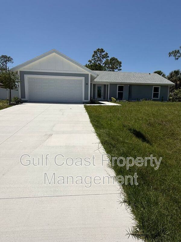 1293 S Cranberry Blvd