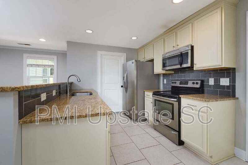 21 Hillside Cir - Photo 6 of 22