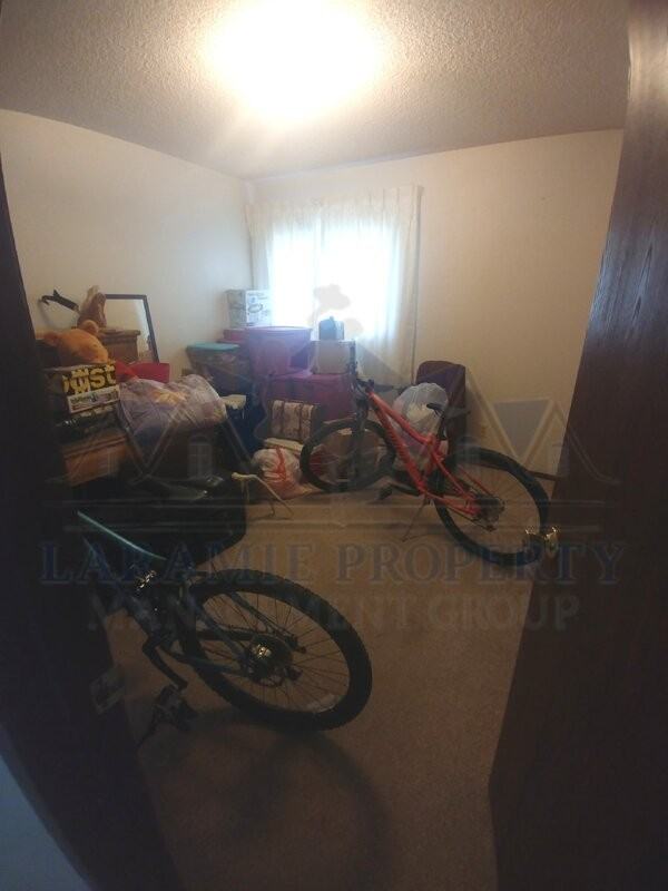 1537 Person St #3 - Photo 4 of 7