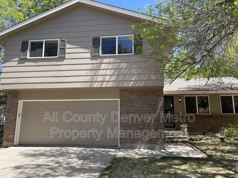 6534 Zinnia St - Photo 2 of 32