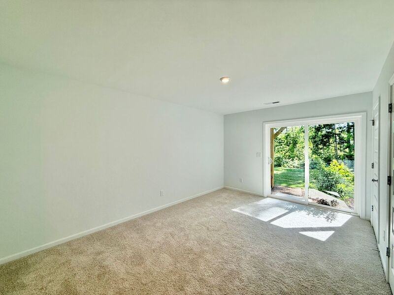 3326 Bomore Rd - Photo 2 of 22