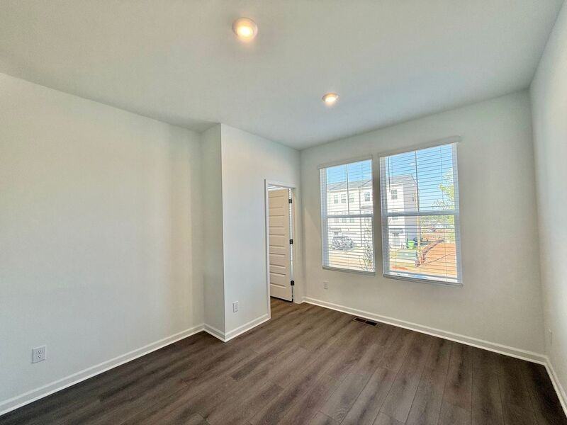 3326 Bomore Rd - Photo 7 of 22