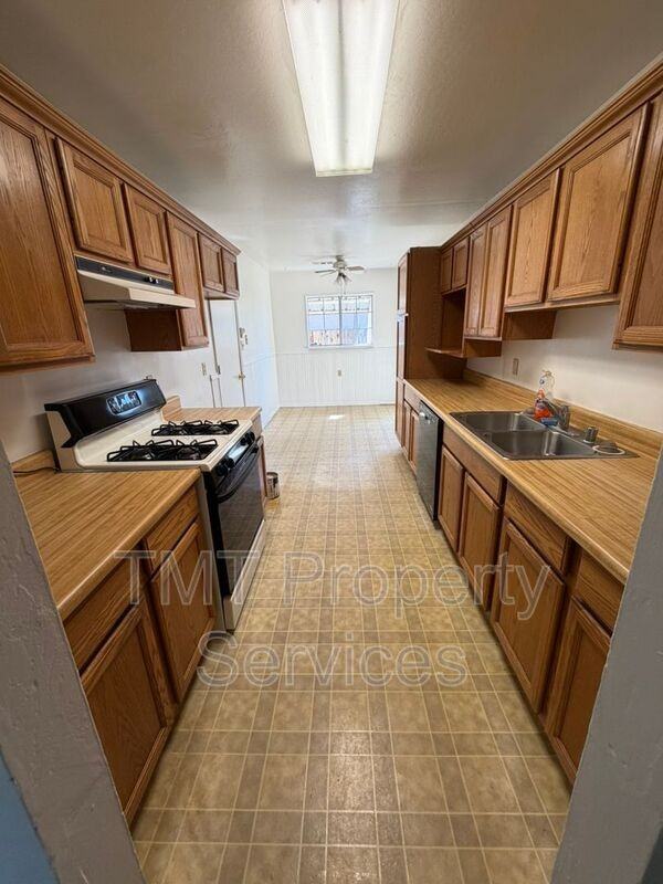 6472 Linn Way - Photo 7 of 11