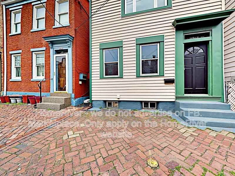 1917 Wharton St - Photo 2 of 26