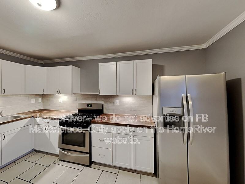 1917 Wharton St - Photo 5 of 20