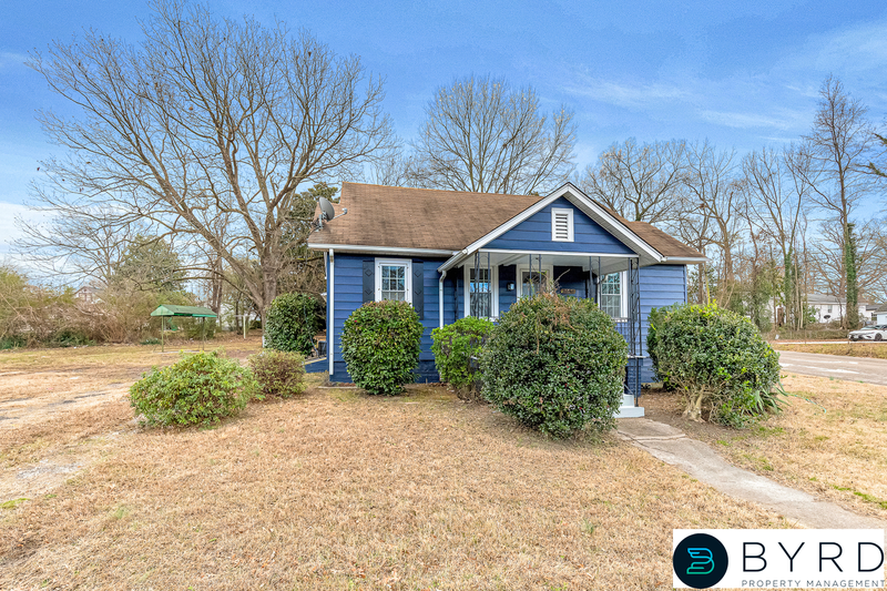 2958 Winston Churchill Dr - Photo 3 of 32