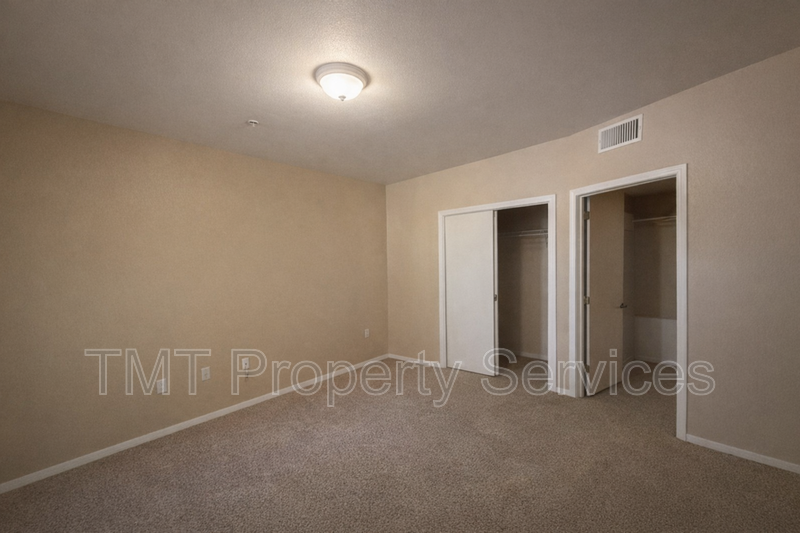 4200 E Commerce Way #1012 - Photo 7 of 12