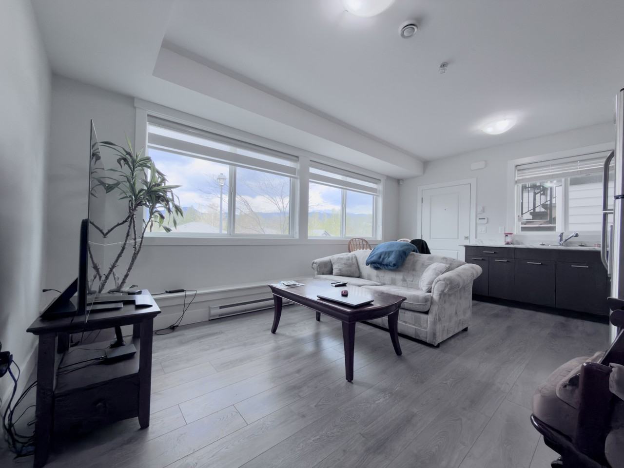 13650 Mckercher Drive - Photo 5 of 11