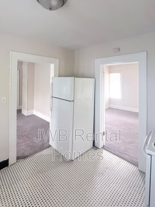 2022 Dellwood Ave #4 - Photo 5 of 23