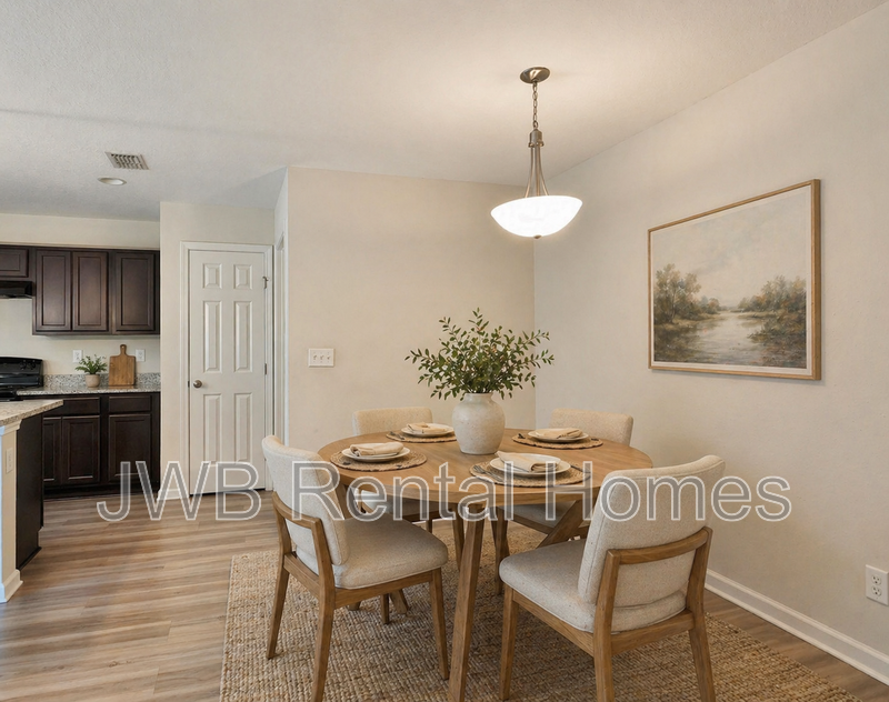 6161 Park St - Photo 5 of 14