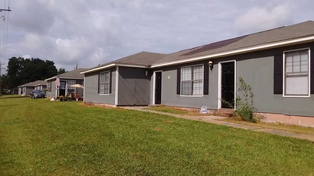 Dogwood Villas - Photo 2 of 6