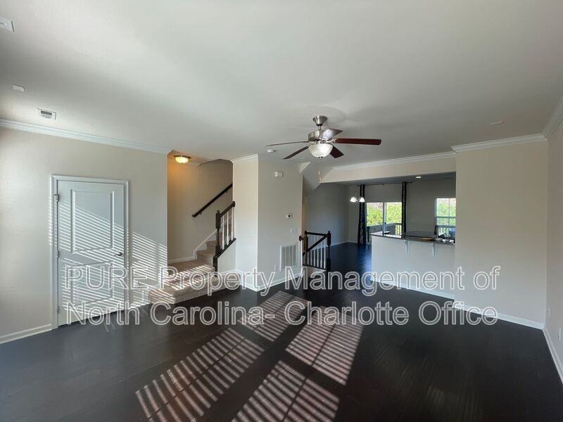 522 Pemberwich Pl - Photo 2 of 20