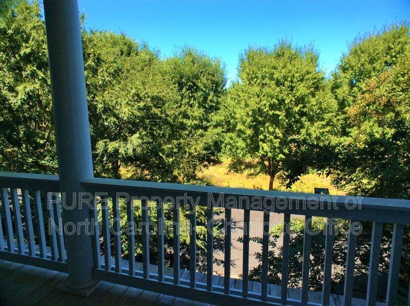 14225 Bankside Dr - Photo 6 of 38