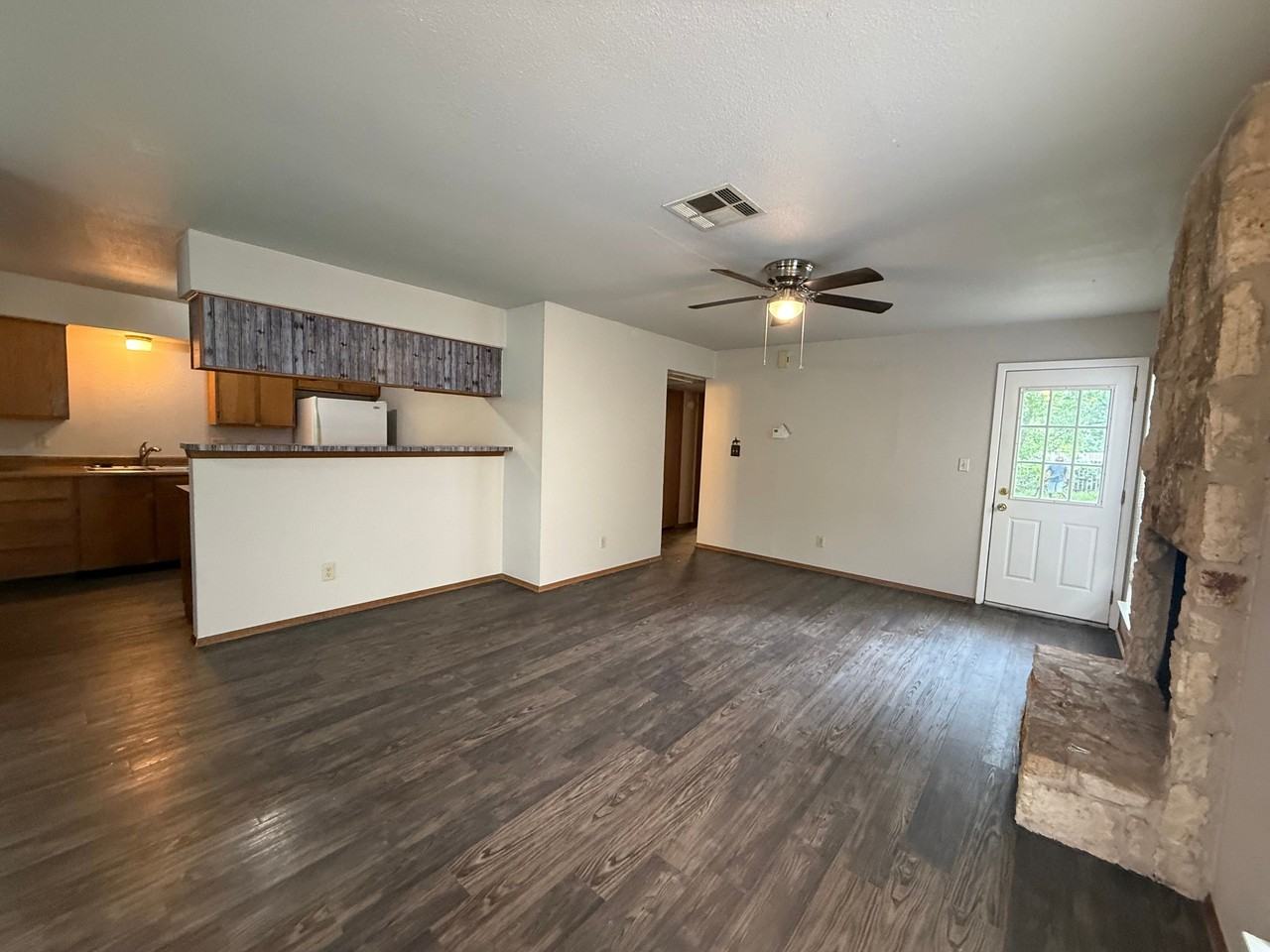 7601 St. Amant - A - Photo 3 of 23