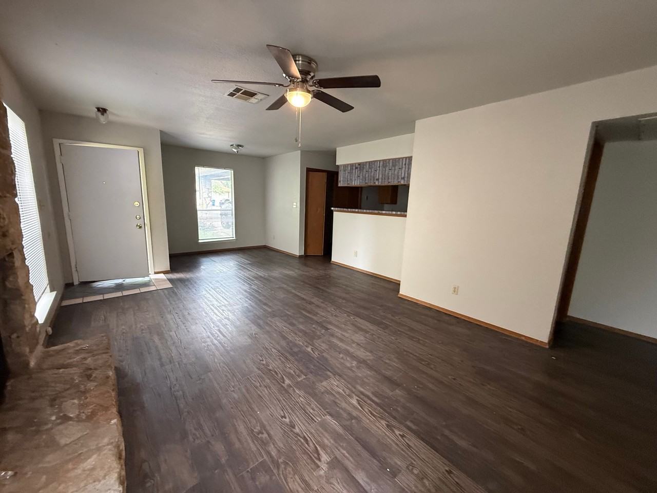 7601 St. Amant - A - Photo 6 of 23