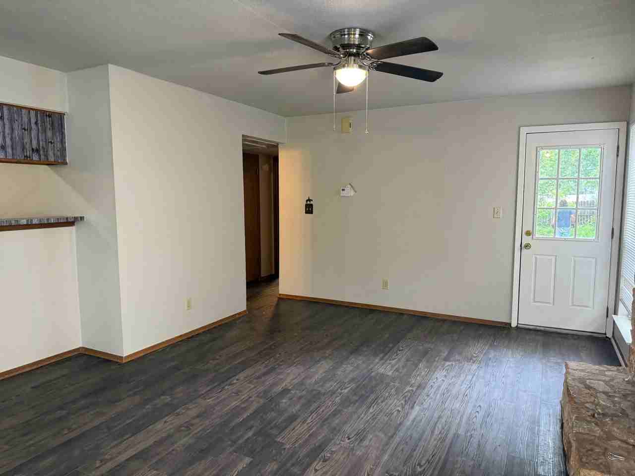 7601 St. Amant - A - Photo 7 of 23