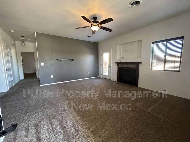 2208 Ranch Dr - Photo 2 of 16