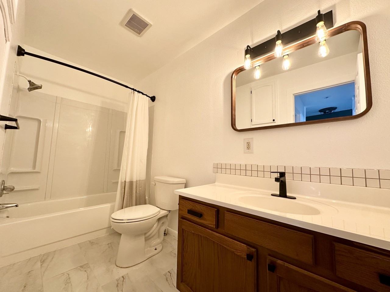 6721 Green Court - Photo 6 of 8