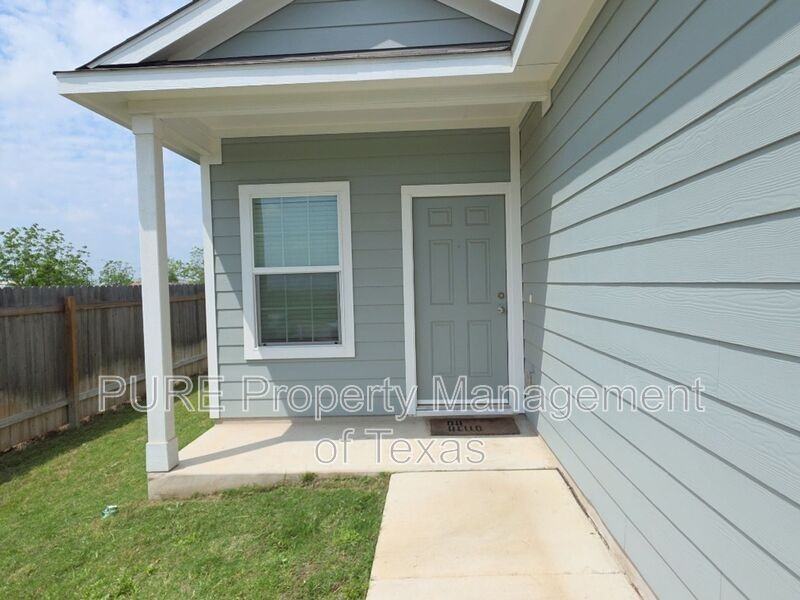 1232 Cattail Ln - Photo 2 of 20