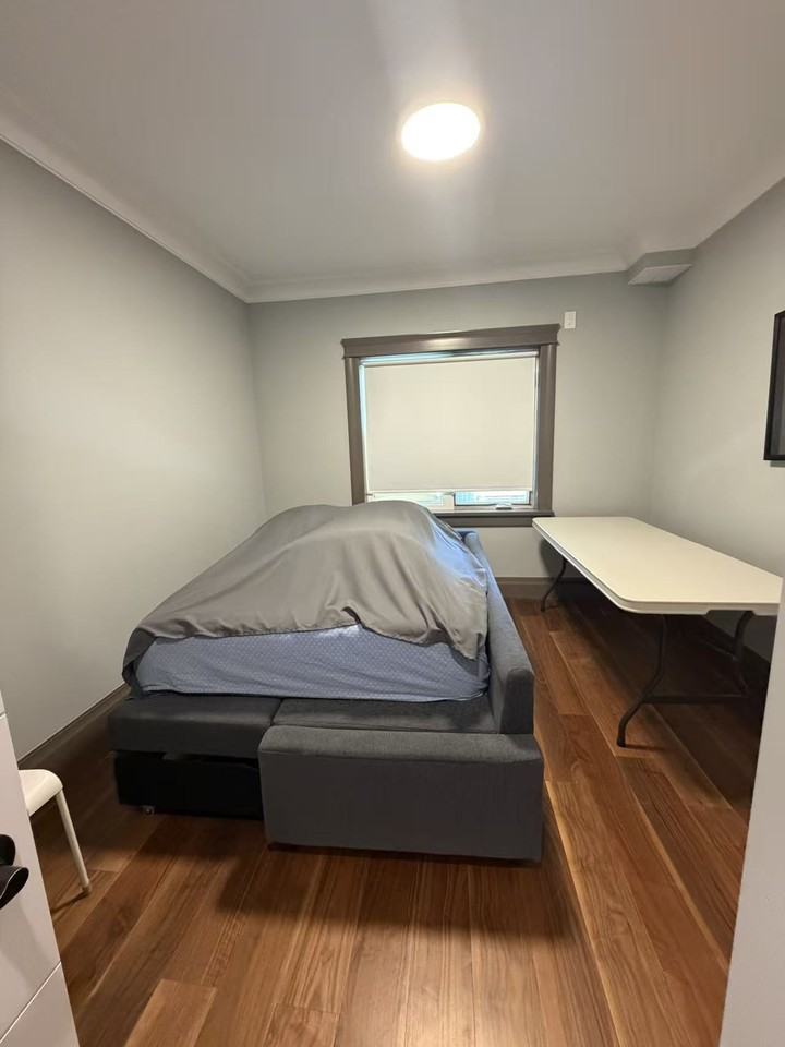 1800 180 Street - Photo 5 of 10