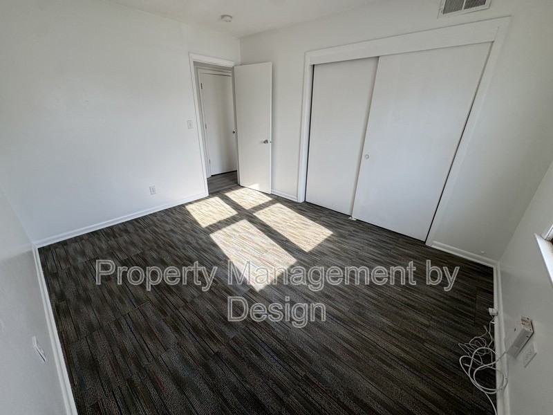 1039 5th St #7 - Photo 6 of 31
