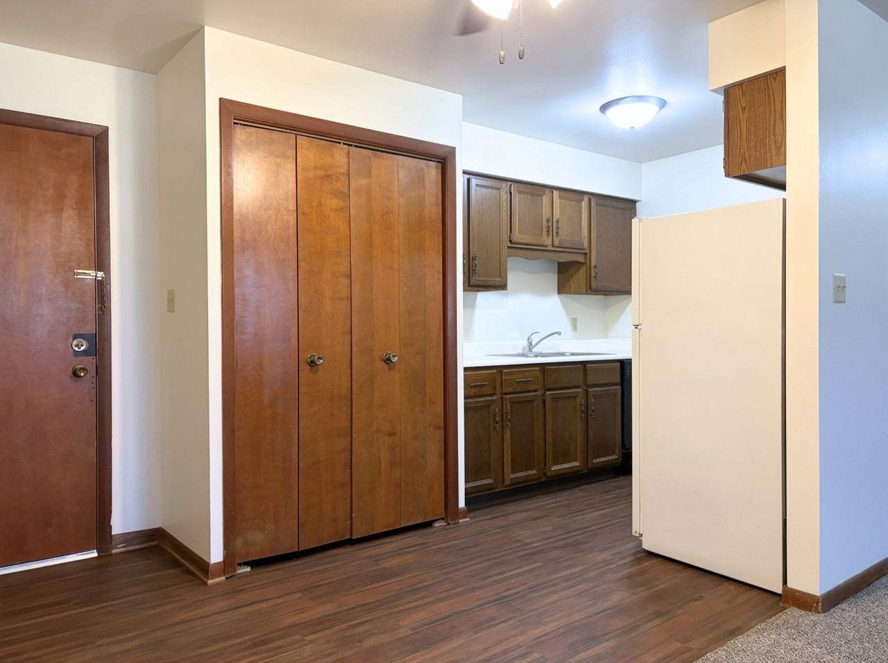 Ellwood View - Photo 4 of 18