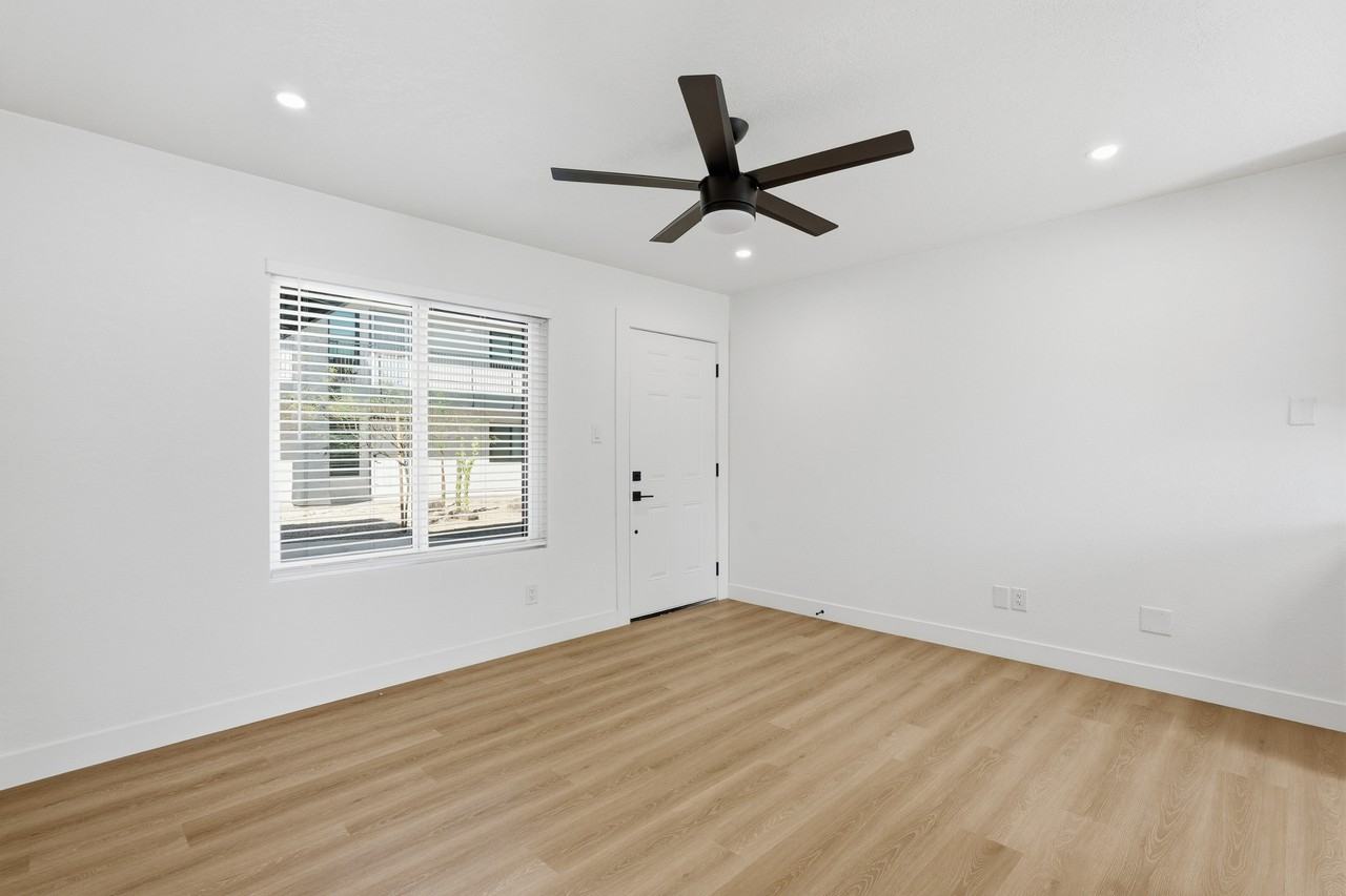 3738 East McDowell Road - Photo 2 of 22