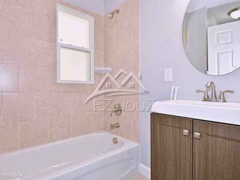 52nd St #1 - Photo 6 of 7