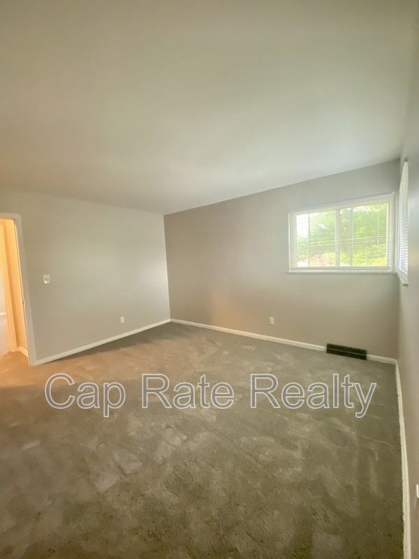26 S Hampton Rd #C - Photo 2 of 19