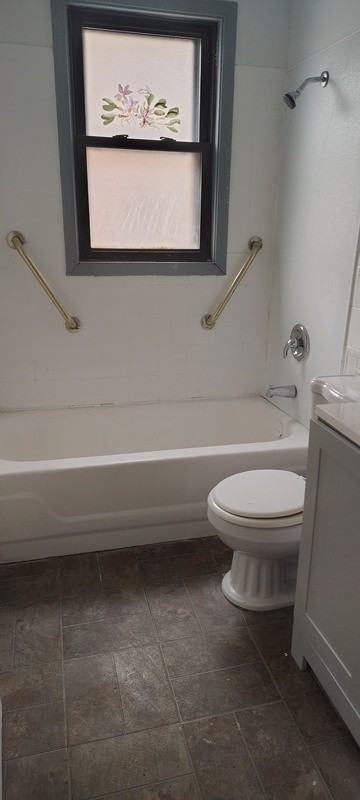 701 Pemberton Pl - Photo 3 of 19