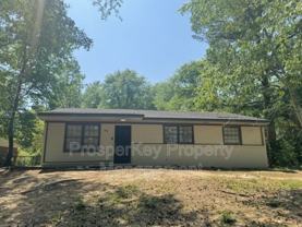 1519 Baker St - Photo 1 of 1