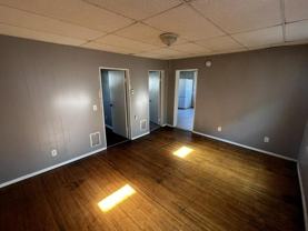 76 Woodward St - Photo 1 of 1