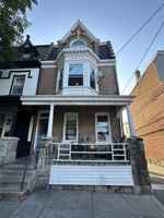 featured image of 25 S Ann St #C