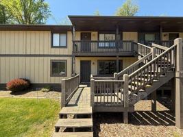 featured image of 55 Dawnwood Cir