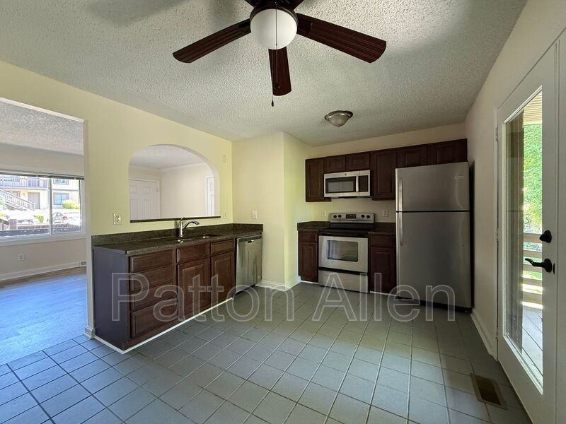 55 Dawnwood Cir - Photo 6 of 25