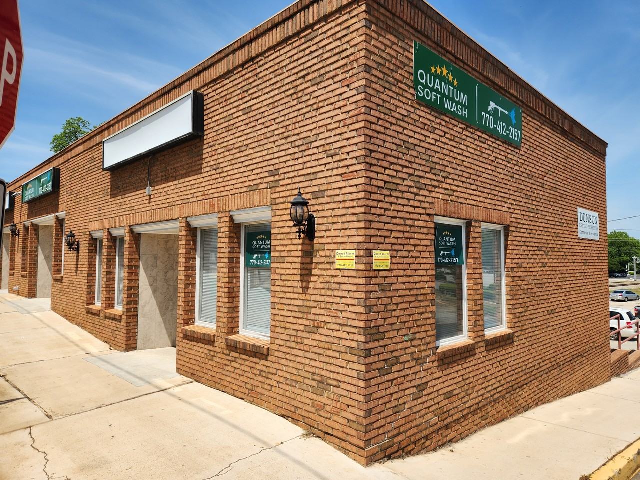 233 W Taylor Street - Photo 2 of 2