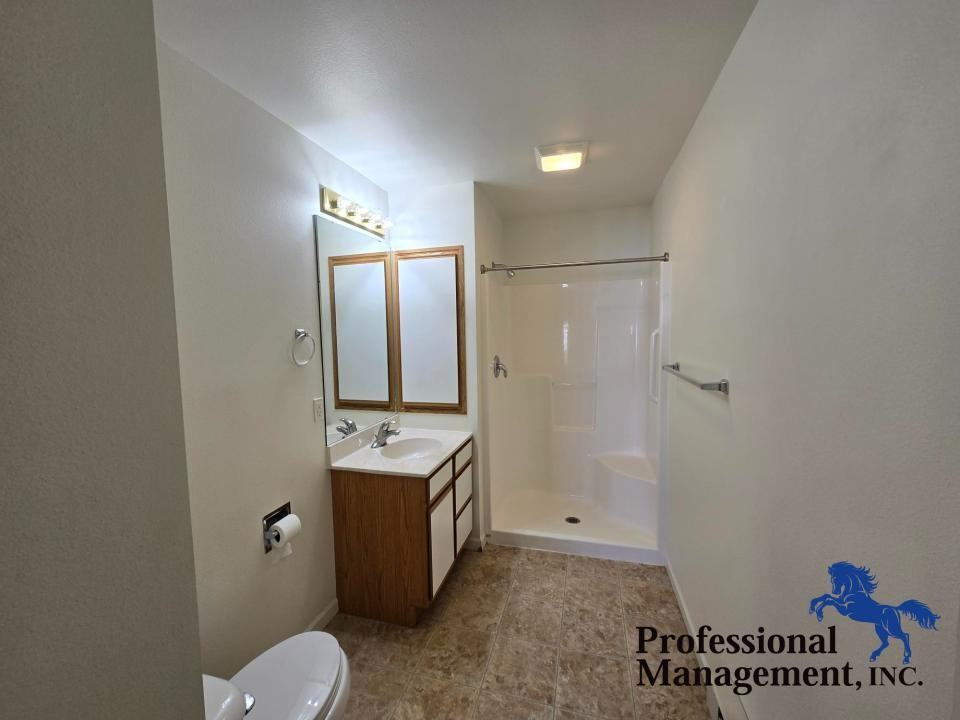 3825 Avenue B #16 - Photo 6 of 7