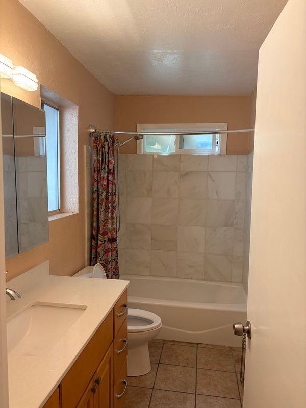 407 Maple St ##6 - Photo 4 of 7