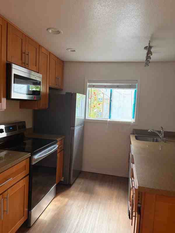 407 Maple St ##6 - Photo 7 of 7