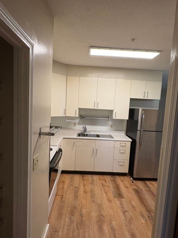 74 Boston Post Rd ##C - Photo 6 of 9