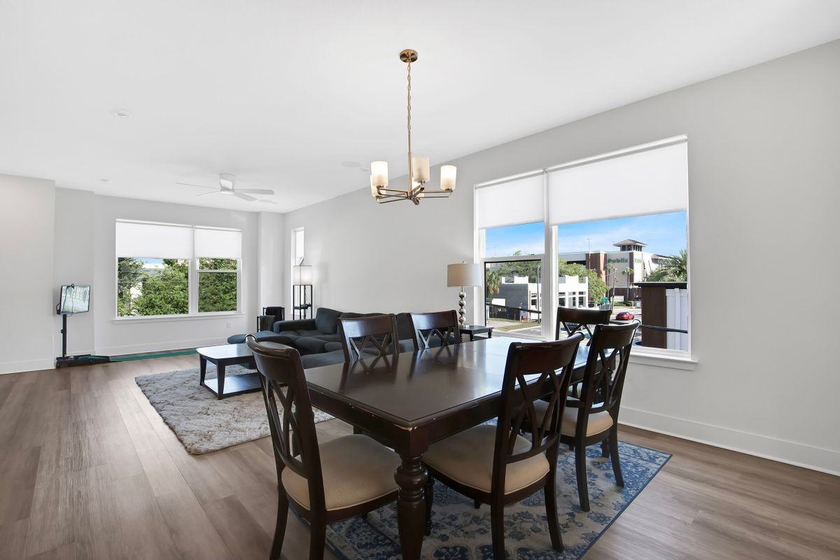 2506 W Cleveland St - Photo 6 of 34